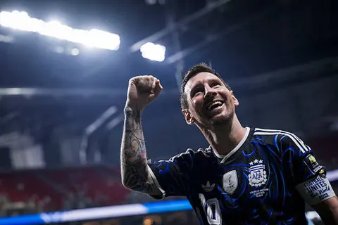 بتواجد ميسي وغياب لاعبي فرنسا.. التشكيل المثالي لنصف نهائي كأس العالم (صور)